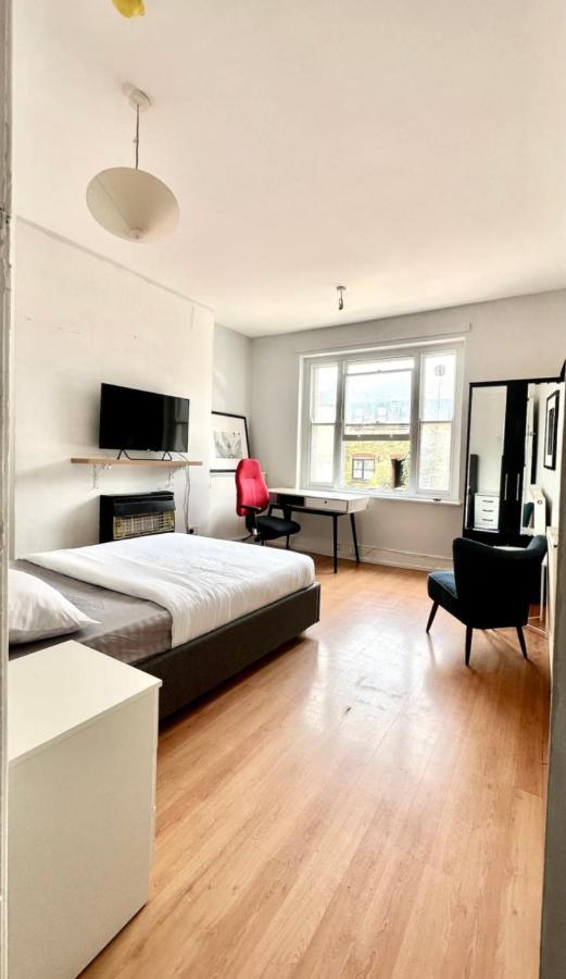 Whitechapel Station Rooms London Luaran gambar