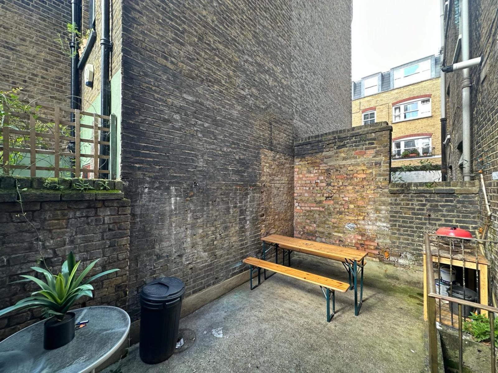Whitechapel Station Rooms London Luaran gambar